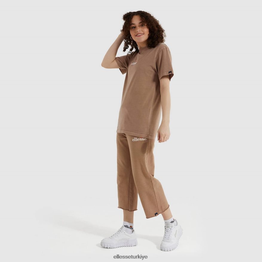 kadınlar taran kısa koşu pantolonu JDV02R185 Giyim Ellesse kahverengi